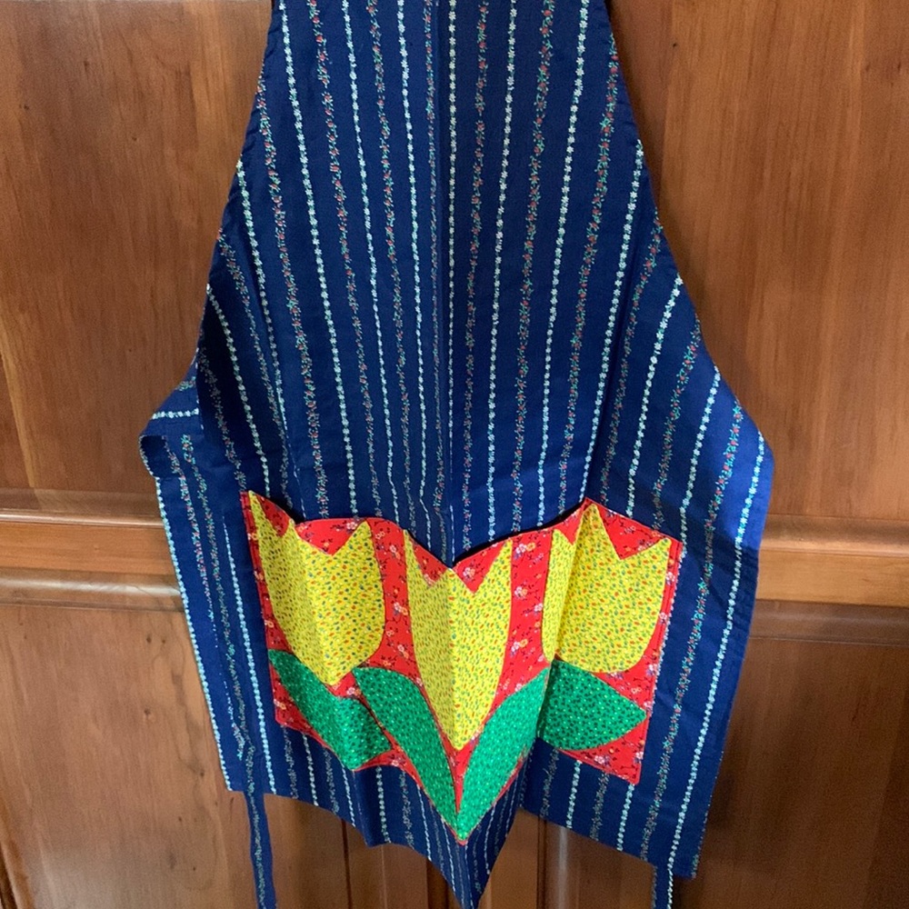 Vintage Tulip Apron
